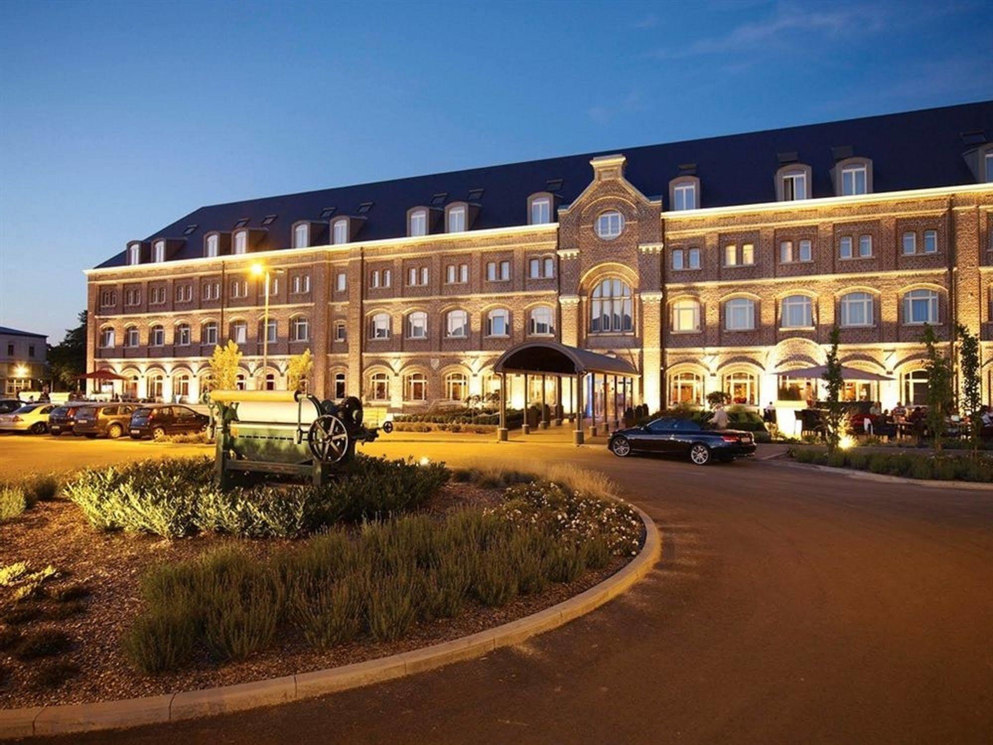 Hotel Verviers Van Der Valk Exterior foto